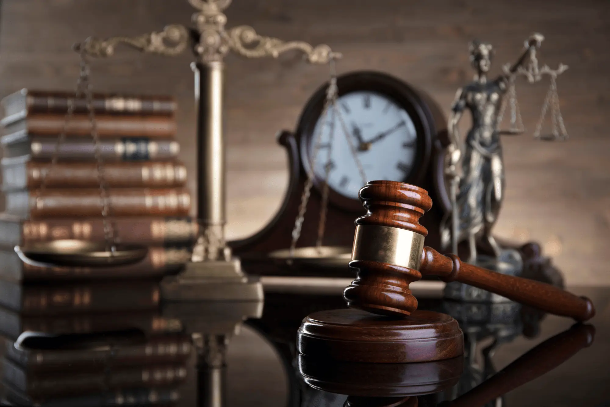 Judge's gavel and scales of justice representing immigration legal services in Dallas, TX.